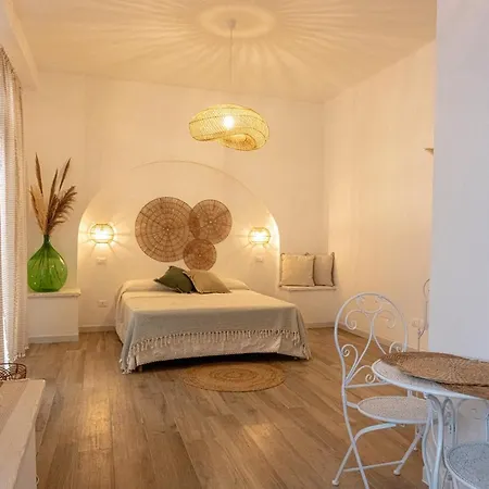 Dimore Piazza Vecchia Castellana Grotte