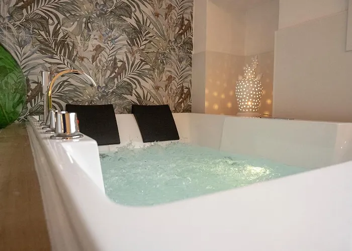 Dimore Piazza Vecchia * カステッラーナ・グロッテ